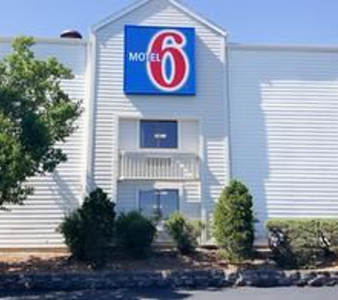 Motel 6 - Maryland Heights, MO