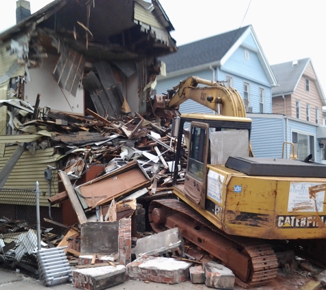 Phoenix Contracting, Demolition, Excavation & Cleanout Services - Garwood, NJ