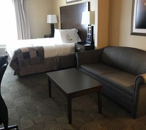 Wingate by Wyndham Tinley Park - Tinley Park, IL