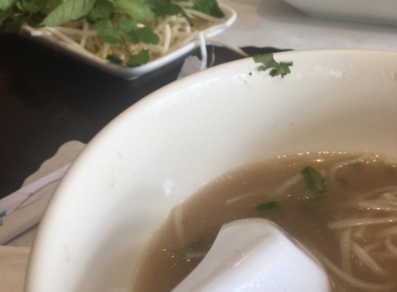 Pho'hot - Glendale, CA