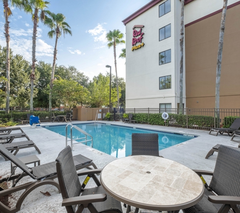 Red Roof Inn - Jacksonville, FL