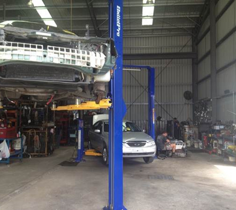 Macarthur Auto Parts - Smeaton Grange, NSW