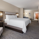 Holiday Inn Express & Suites Sebring - Hotels