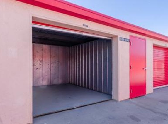 Security Public Storage- Escondido - Escondido, CA