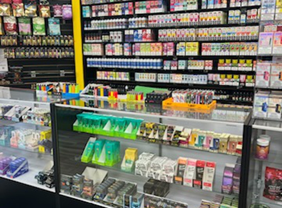 Queen Smoke Shop - Loveland, OH