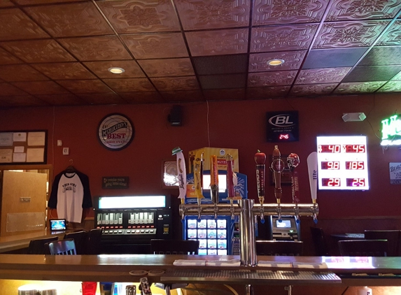 Whistle Stop Tavern & Grill - Lonsdale, MN