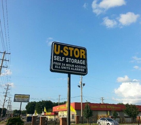 U-Stor Millbranch - Memphis, TN