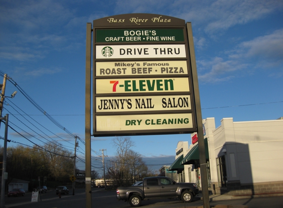 Mikey's Famous Roastbeef & Pizza - Beverly, MA