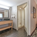 Hampton Inn & Suites Raleigh/Crabtree Valley - Hotels