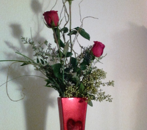 Vase Floral Expressions LLC - Cedartown, GA