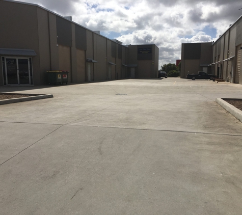 L & A Martino Pty Ltd - Leopold, VIC