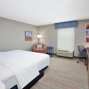 Hampton Inn Clinton - Hotels