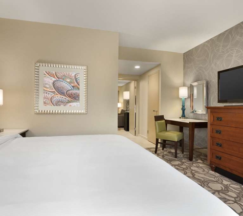 Embassy Suites by Hilton San Antonio Airport - San Antonio, TX