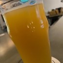 BRÚ Florida Growler Bar - Brew Pubs