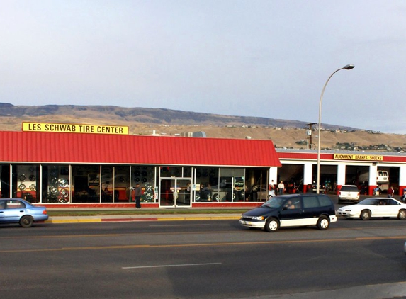 Les Schwab Tires - Wenatchee, WA