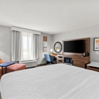 Hampton Inn & Suites Peru