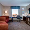 Hampton Inn & Suites St. Louis/Chesterfield - Hotels