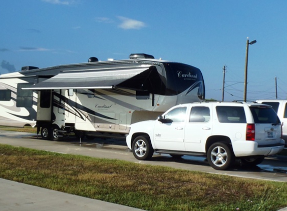 Texas Lakeside RV Resort - Port Lavaca, TX