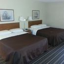Woodfield Inn & Suites - Hotels