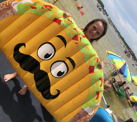 Crab Island Water Taxi - Destin, FL. Gave my daughter this float ����