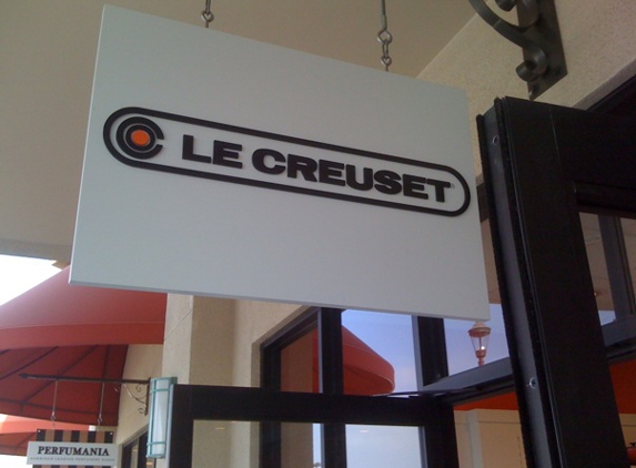 Le Creuset - Commerce, CA