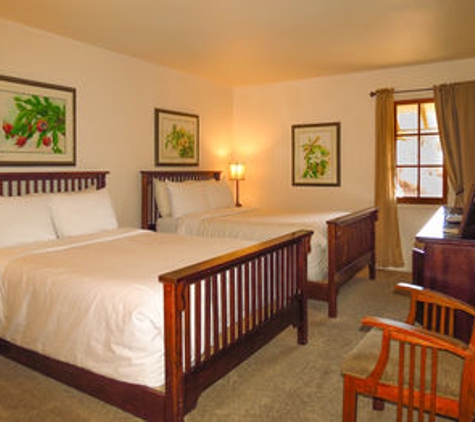 Topanga Canyon Inn Bed & Breakfast - Topanga, CA