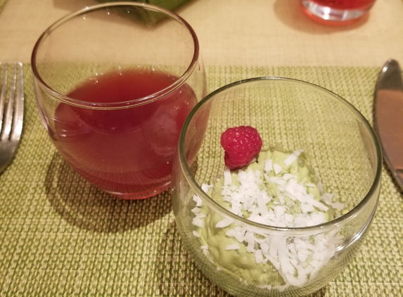 The Buffet at Wynn Las Vegas - Las Vegas, NV. Pear and pomegranate juice, matcha tapioca pudding