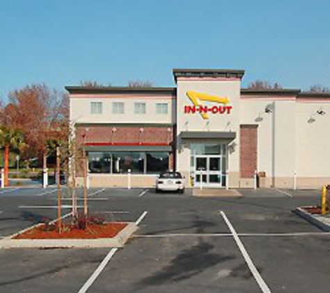 In-N-Out Burger - West Sacramento, CA