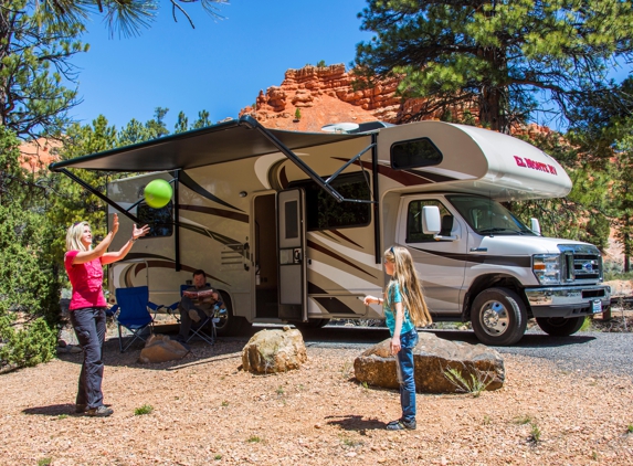 El Monte RV Rentals - Reno, NV