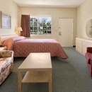 Travelodge Suites by Wyndham Lake Okeechobee - Hotels