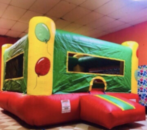 Incredible Chicago Inflatables - Chicago, IL. 13 x 13 x 8 ft high open canopy standard bounce house