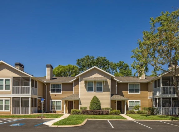 Calibre Bend Apartments - Winter Park, FL