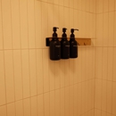 The Motel & Motor Lodge - Hotels