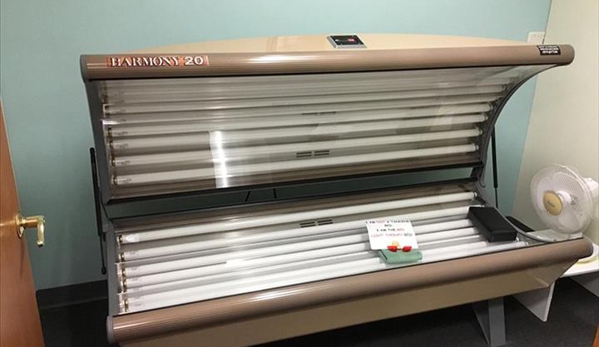 Sunlife Tanning Studio - Waunakee, WI