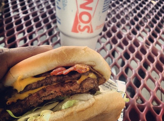 Sonic Drive-In - Cheyenne, WY