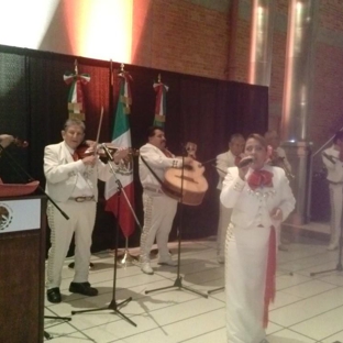 Mariachi Luna De Mexico - Glendale, AZ