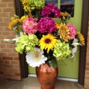 D & R Designs - Florists