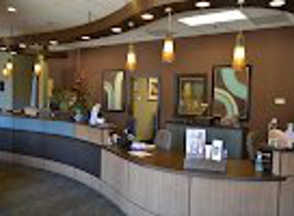 De Spain Dermatology Ctr - Columbia, MO