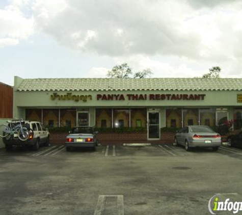 Pan Ya Thai Restaurant - Miami, FL