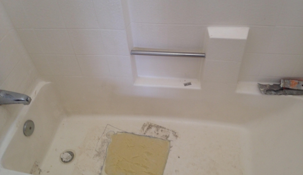 Av Reglazing Services - Palmdale, CA. Repair of my broken tub