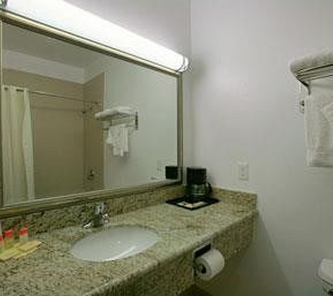 Harbor Inn & Suites - Garden Grove, CA