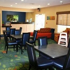 Fairfield Inn & Suites