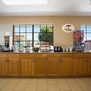 Super 8 by Wyndham Grand Prairie Southwest - Hotels