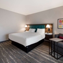 Hampton Inn Concord - Hotels