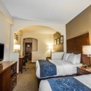 Quality Suites - Motels