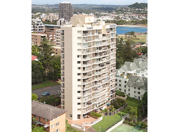 Rainbow Commodore Holiday Apartments - Coolangatta, QLD