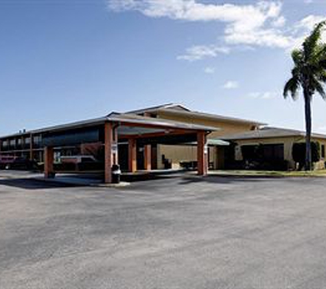 Americas Best Value Inn Florida Turnpike & I-95 - Fort Pierce, FL