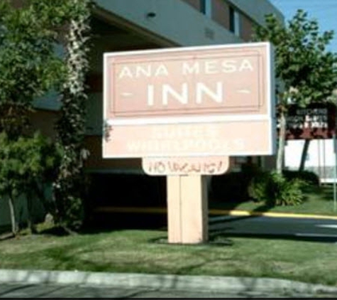 Ana Mesa Inn - Costa Mesa, CA
