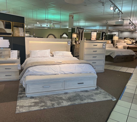 Value City Furniture - Charlotte, NC