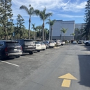 Clarion Hotel - LAZ Parking - Carports